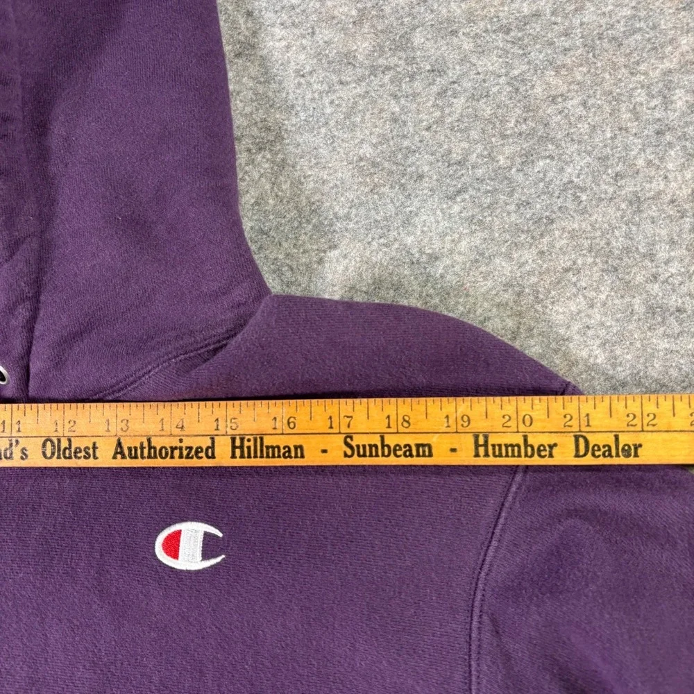 CHAMPION Reverse Weave Hoodie Sweatshirt Size L Plum Purple Pullover Grunge‎ VTG